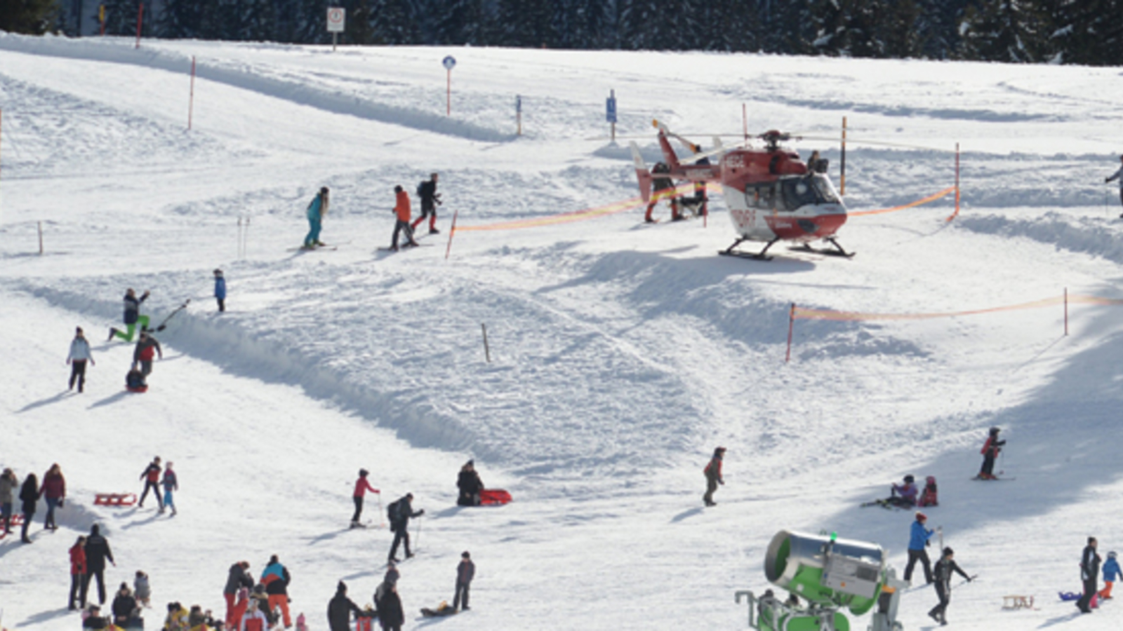 Zwei Skifahrer Sterben Bei Crash Oe24 At