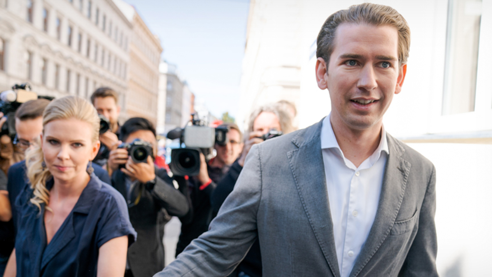 Sebastian Kurz Zeigt Uns Erstmals Sohn Konstantin Politik Live