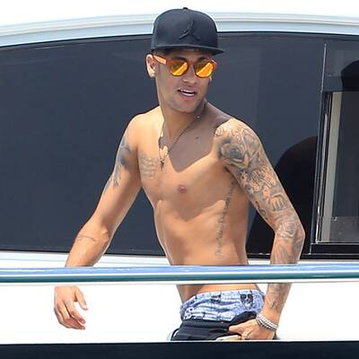 Neymar relaxt im Yacht-Urlaub