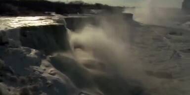 Spektakulär: Niagara Fälle sind zu Eis erstarrt