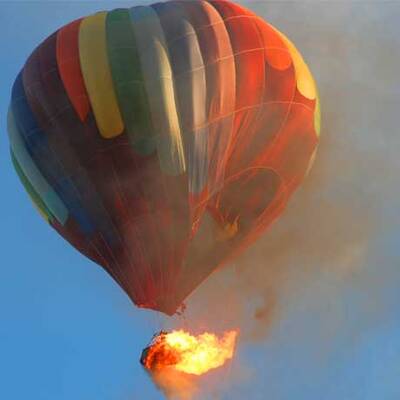 Heißluftballon fing Feuer