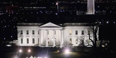 Rauchbombe: Weißes Haus geschlossen