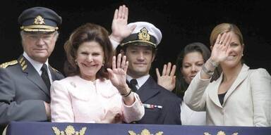 König Carl Gustaf von Schweden, Königin Silvia, Prinz Carl Philip, Prinzessin Victoria, Prinzessin Madeleine