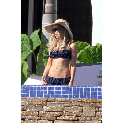Kate Beckinsale zeigt perfekten Körper
