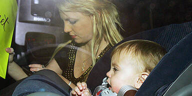 061130_britney_spears_sohn_baby_kind_pps