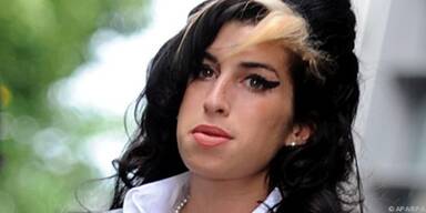 Erste Bilder zu Amy Winehouse-Film!
