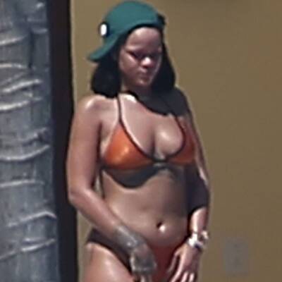 Rihanna: Sonnenanbeterin in Mexiko