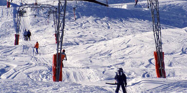 Weltweit erster Solar-Skilift geht in Betrieb