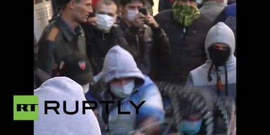 Prorussische Demonstranten besetzen ukrainisches Regierungsgebäude