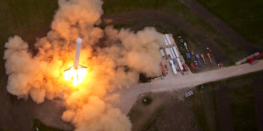 SpaceX- Rakete landet wieder auf Startbasis