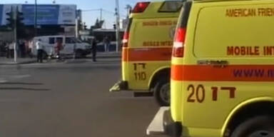 Busangriff: zehn Menschen verletzt