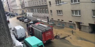 Goldschlagstraße wurde überflutet