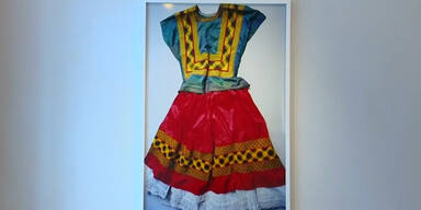 Foto-Ausstellung zeigt Frida Kahlos Kleider