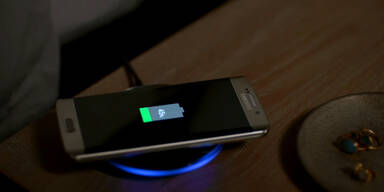 Samsung zieht wieder über das iPhone her