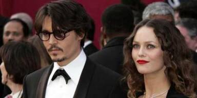 Johnny Depp flirtet fremd!