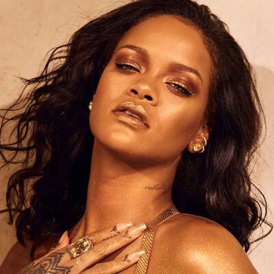 Rihanna for Fenty Beauty