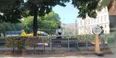 Hubschrauber Landung Radfahrerin