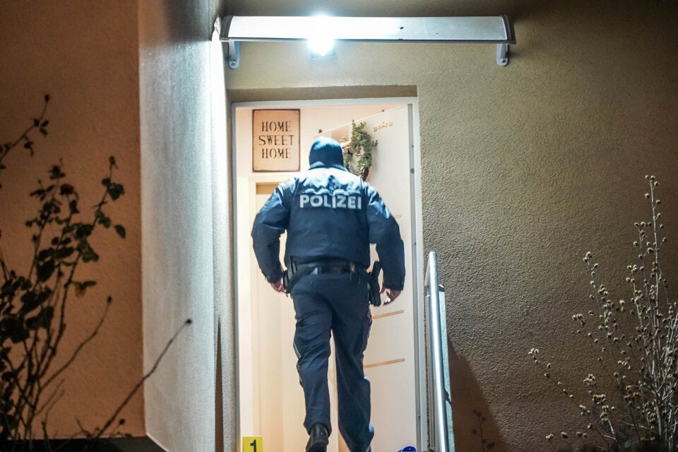 Frauen in Angst nach Messer-Mord