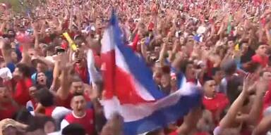 Niederlande und Costa Rica kommen ins Viertelfinale