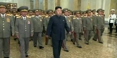 Nordkoreas Machthaber hinkt
