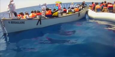 Erneut Tausende Flüchtlinge im Mittelmeer gerettet