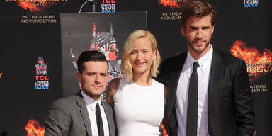 Mockingjay 2: Jennifer Lawrence, Josh Hutcherson, Liam Hemsworth