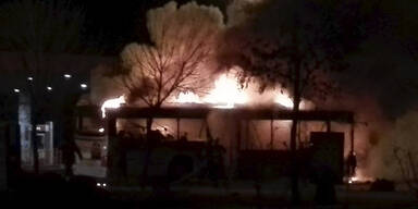 Bus ging in Flammen auf - 14 Tote