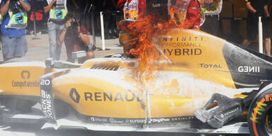 Formel-1-Pilot entkommt Feuer-Hölle