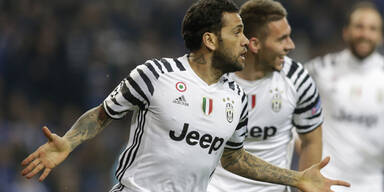 Alves Juventus Turin