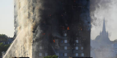 Hochhaus in Flammen - mehrere Tote