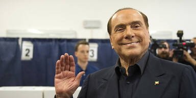 Italien: Berlusconis Block vorn