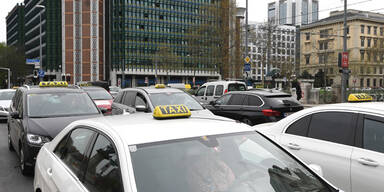 Wiener Taxi-Firma löscht Facebook-Seite
