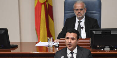 Mazedonien: Parlament stimmt Namensänderung des Landes zu