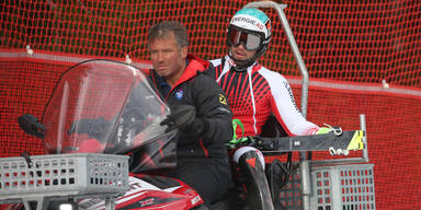 Sturm "Bianca" verbläst Ski-Rennen in Hinterstoder