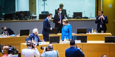 EU-Gipfel: Kurz matcht sich mit Merkel