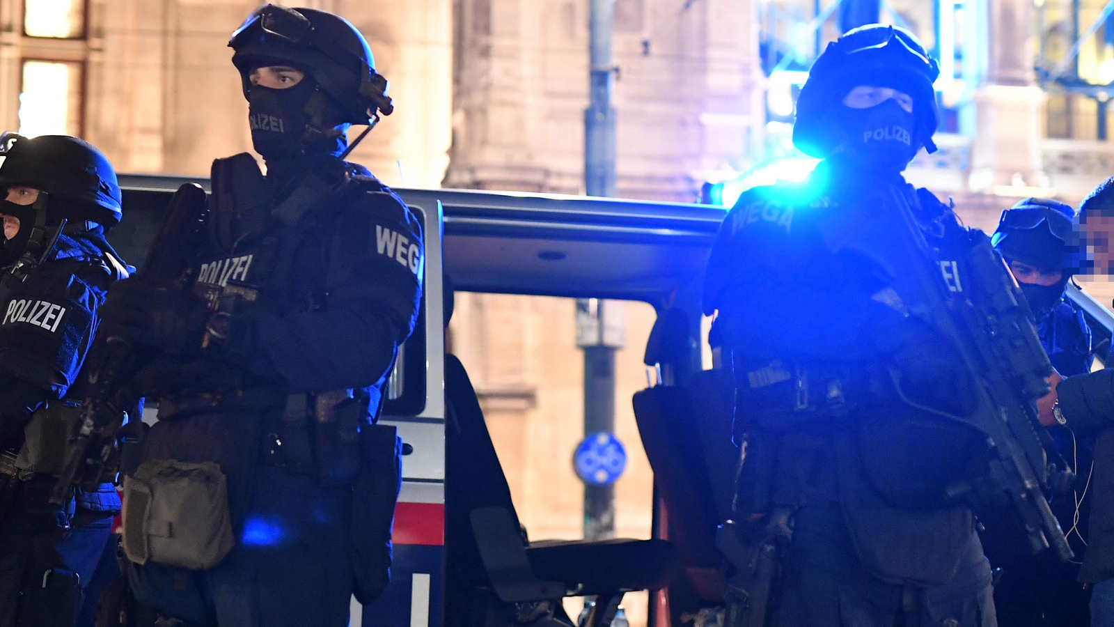 Terror In Wien: U-Haft Für Zehn Mögliche Mittäter - Oe24.at