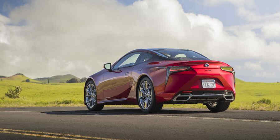 Lexus rüstet das LC Coupé auf