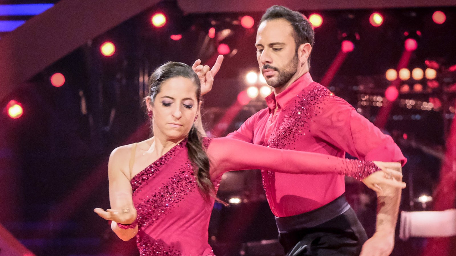 Dancing-Stars-Siegerin Caroline Athanasiadis Hat Geheiratet – RFPEA