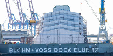 Oligarchen-Yacht in Hamburg beschlagnahmt