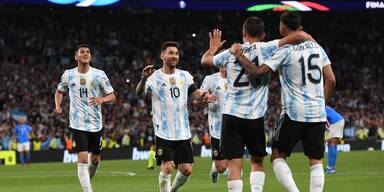 Argentinien gewann ''Finalissima'' gegen Italien 3:0