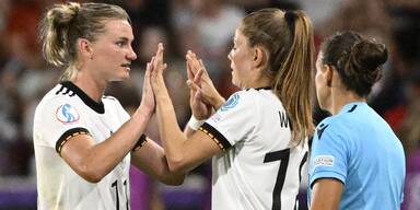 Deutschland nach 2:0 über Spanien im Viertelfinale