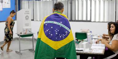 Lula oder Bolsonaro - Brasilianer wählen Präsidenten