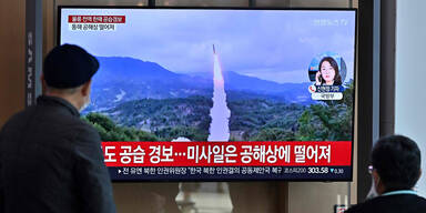Nordkorea feuerte Raketen ins Meer ab