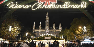 Christkindlmarkt Rathausplatz