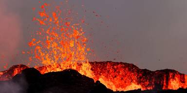 Spektakulär: Vulkan in Island ausgebrochen