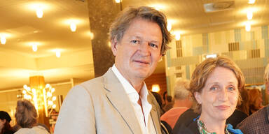 NEOS-Nationalratsabgeordnete Stephanie Krisper und Helmut Brandstätter