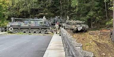 20231017_66_784135_231017_XX_MAZ_Panzerbergung_in_Allensteig.jpg