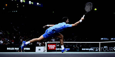 Tennisstar Djokovic gewinnt Turnier von Paris-Bercy