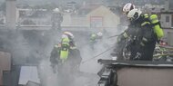 Dachbrand: Feuerwehr-Großeinsatz in Wien