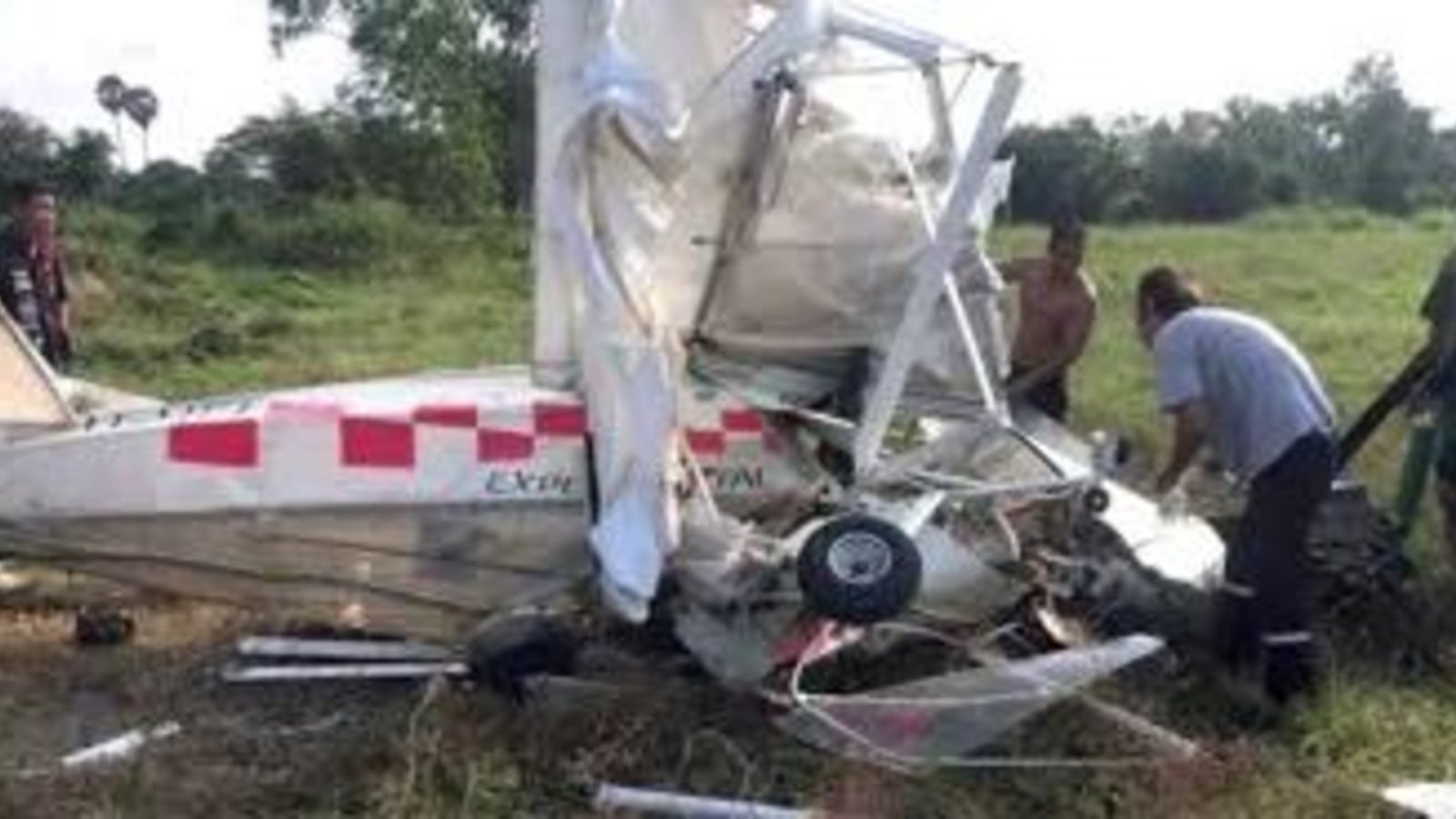 Flugzeugabsturz in Thailand Österreichischer Pilot tot oe24.tv